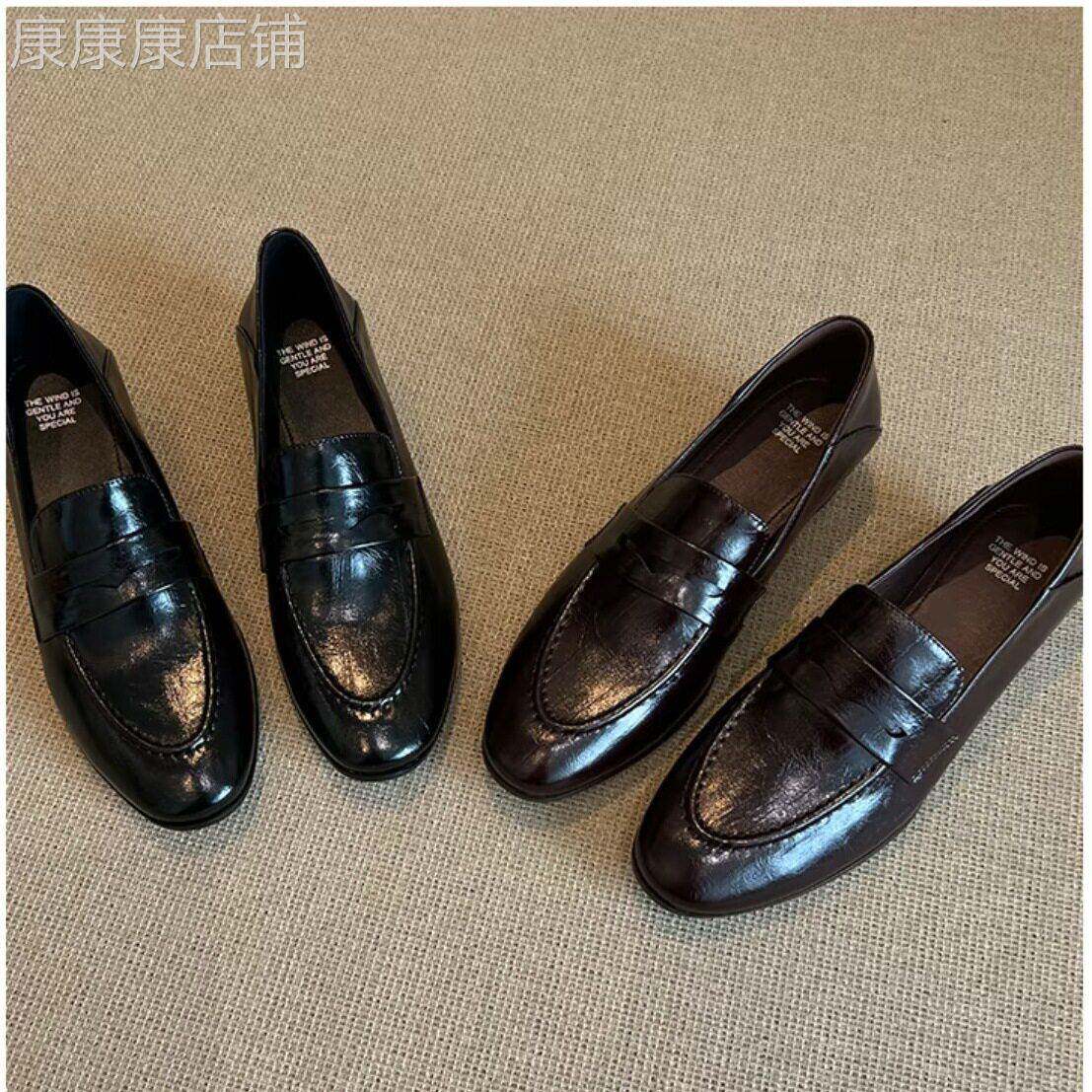 通勤穿脱方便单鞋女2026年春秋季新款英伦风一脚蹬复古粗跟乐福鞋