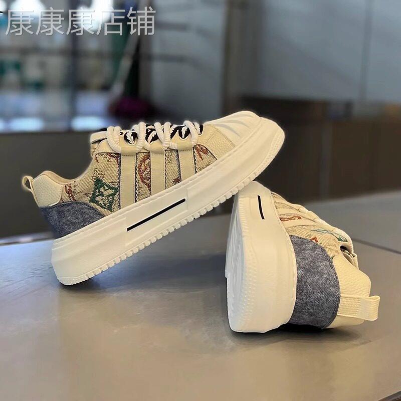 【海外奢品】贝壳头三条杠低帮滑板鞋布面透气圆头系带时尚休闲鞋