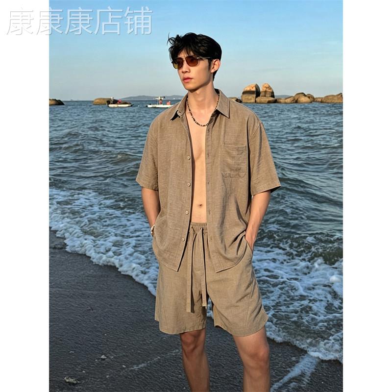 夏季老钱风咖色亚麻套装男宽松慵懒风短裤衬衫薄款速干海边穿搭图片