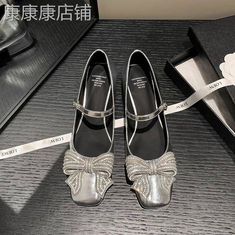 娇系千金~ 法式名媛风水钻蝴蝶结玛丽珍鞋女配裙子粗跟单鞋小银鞋