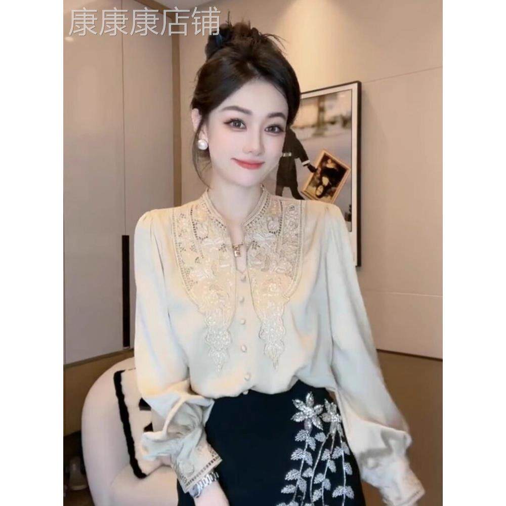 法式宫廷风刺绣蕾丝纹理感真丝奶茶系时尚品质衬衫2025春季新品女
