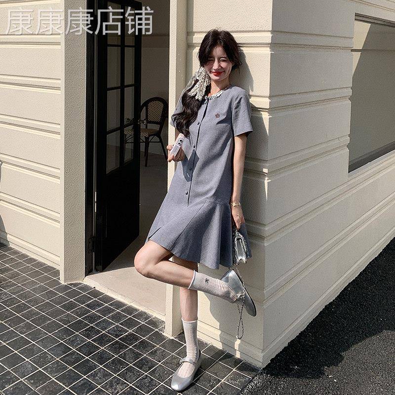 灰色棉麻高级感连衣裙女夏季2026新款简单大方设计感荷叶边小裙子