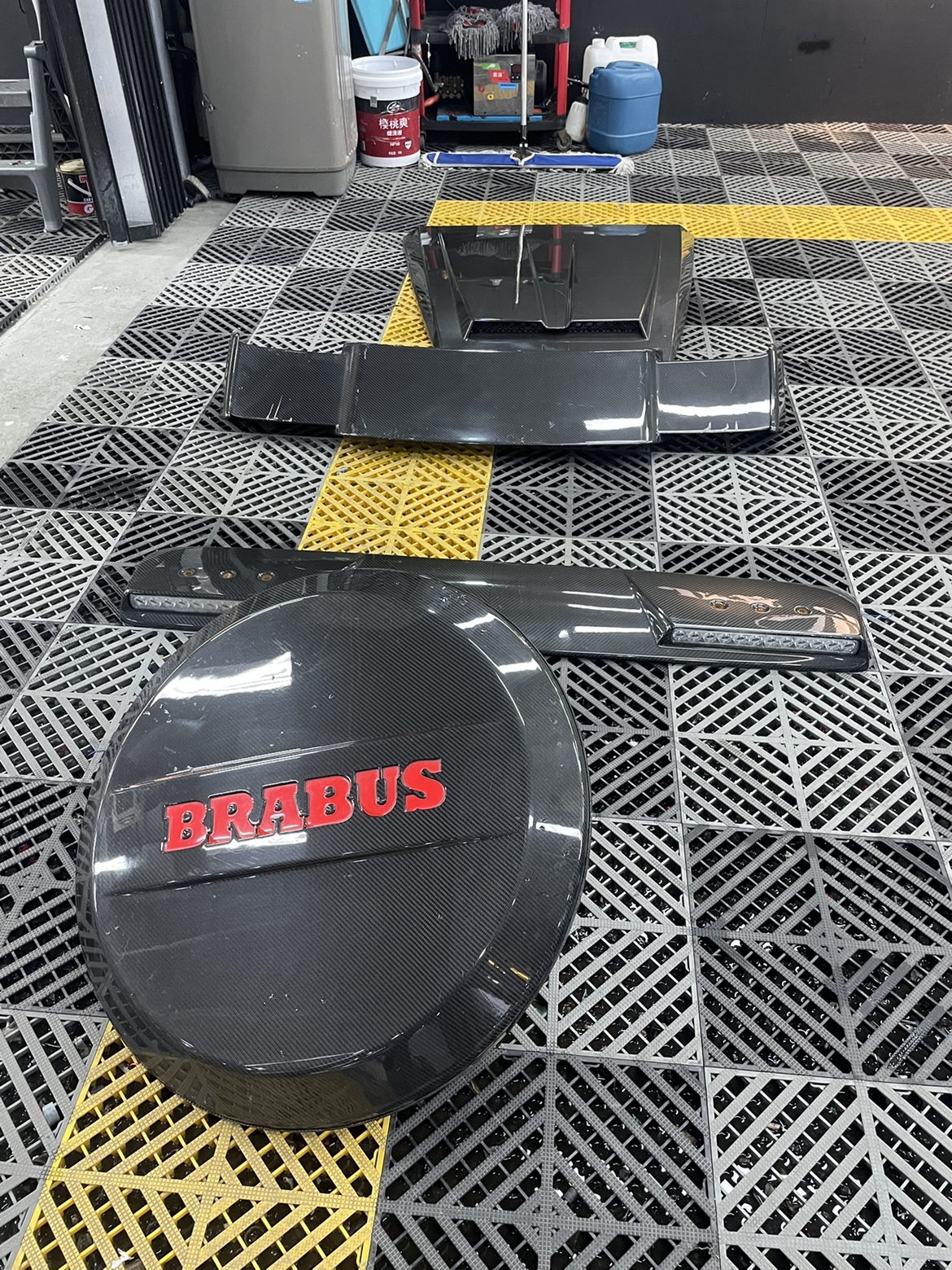 奔驰大G G300 G400 G500 G63机盖 叶子板 大灯 轮眉 巴博斯包围