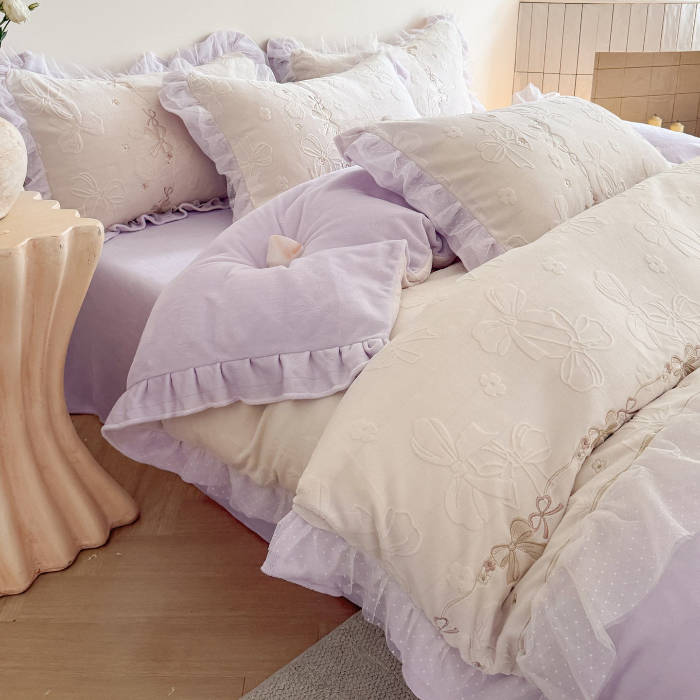 韩版公主风刺绣雕花蕾丝被套四件套秋冬季保暖牛奶绒床单床上用品