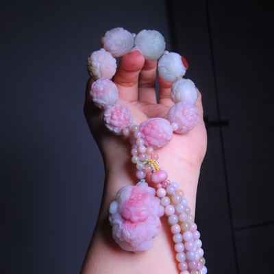 盐源玛瑙孤品蓝粉凤戏牡丹手串手持