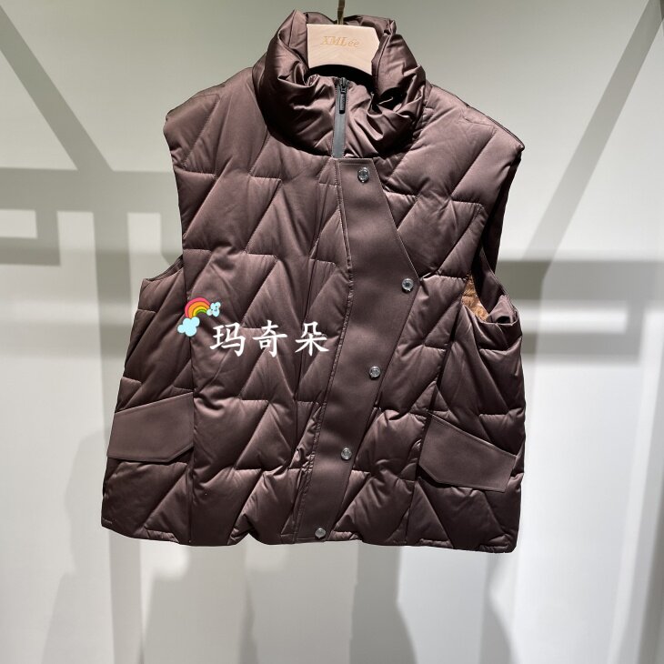 香港艾米尔XMLEE2025年羽绒服