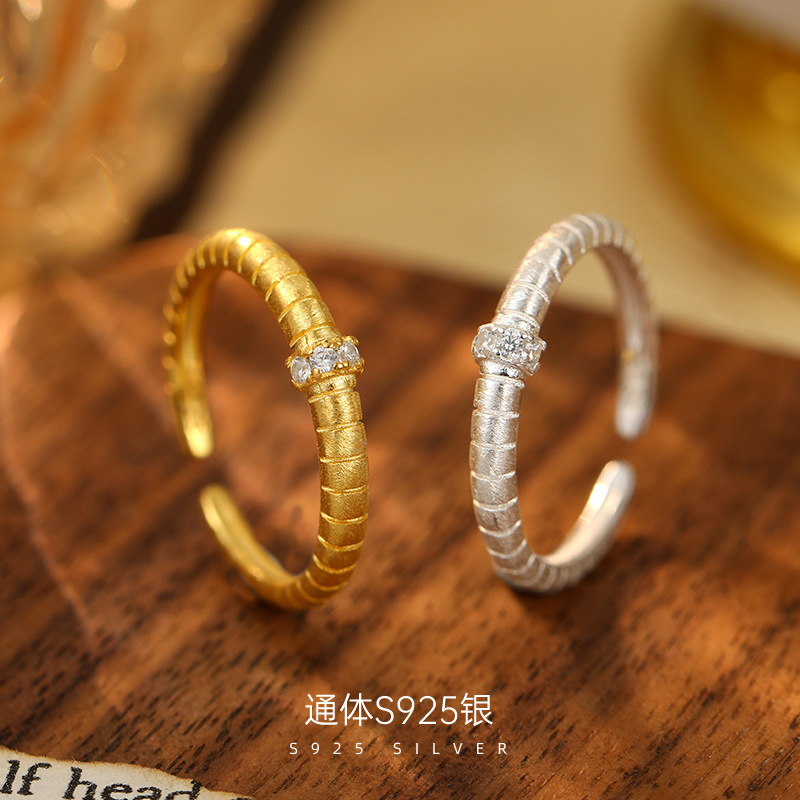 榕树下S925银轻奢镶钻缎面拉丝戒指女中古高级感小众可调节食指环