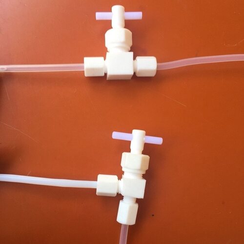 四氟直角球阀特氟龙90度开关阀