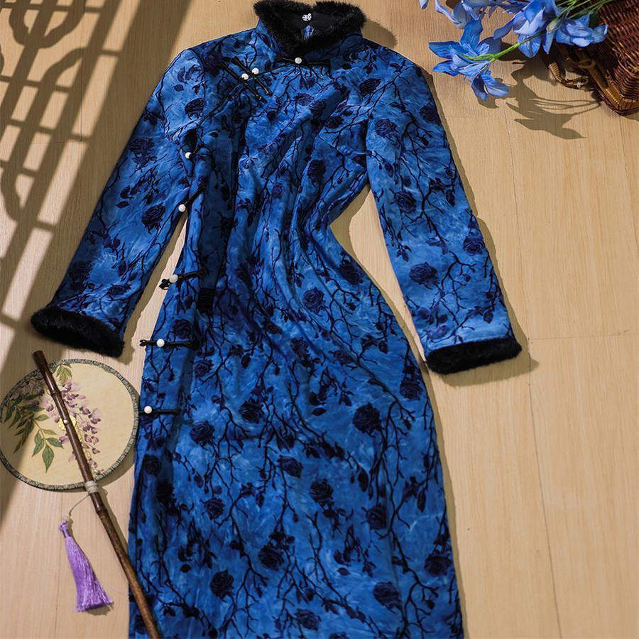 新中式蓝色改良款新中式旗袍长袖