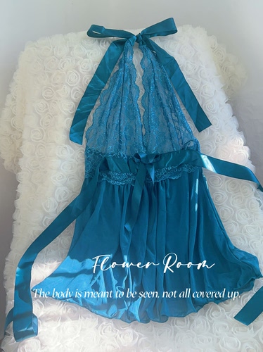 Flower Room 秘密 *蝴蝶结玫瑰蕾丝网纱挂脖吊带睡裙家居服睡衣