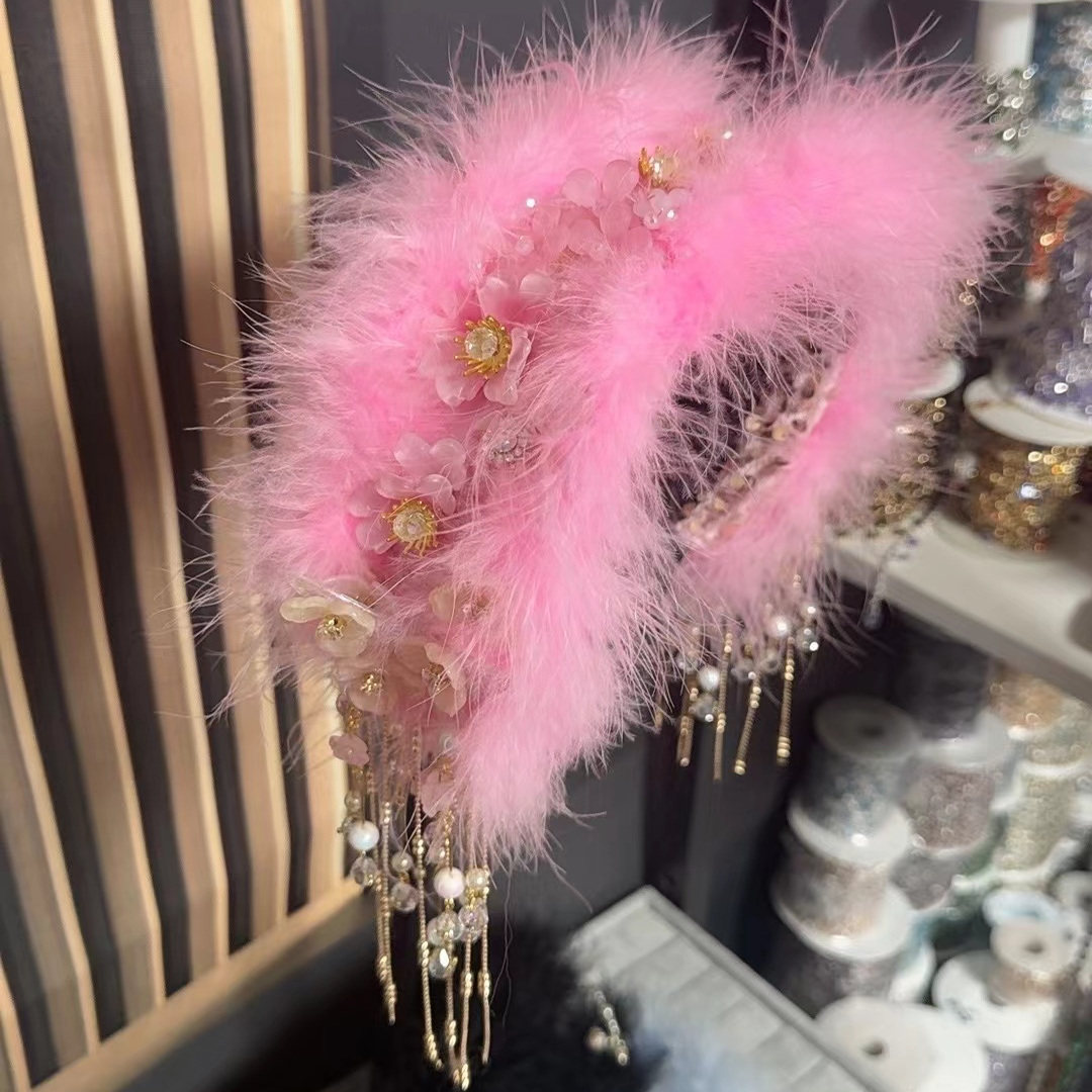 原创设计秋冬新款鸵鸟毛琉璃花重工轻奢手工发箍发饰宽版发饰,饰品/流行首饰/时尚饰品新,发饰,淘宝优惠券,粉丝福利购,淘宝优惠卷