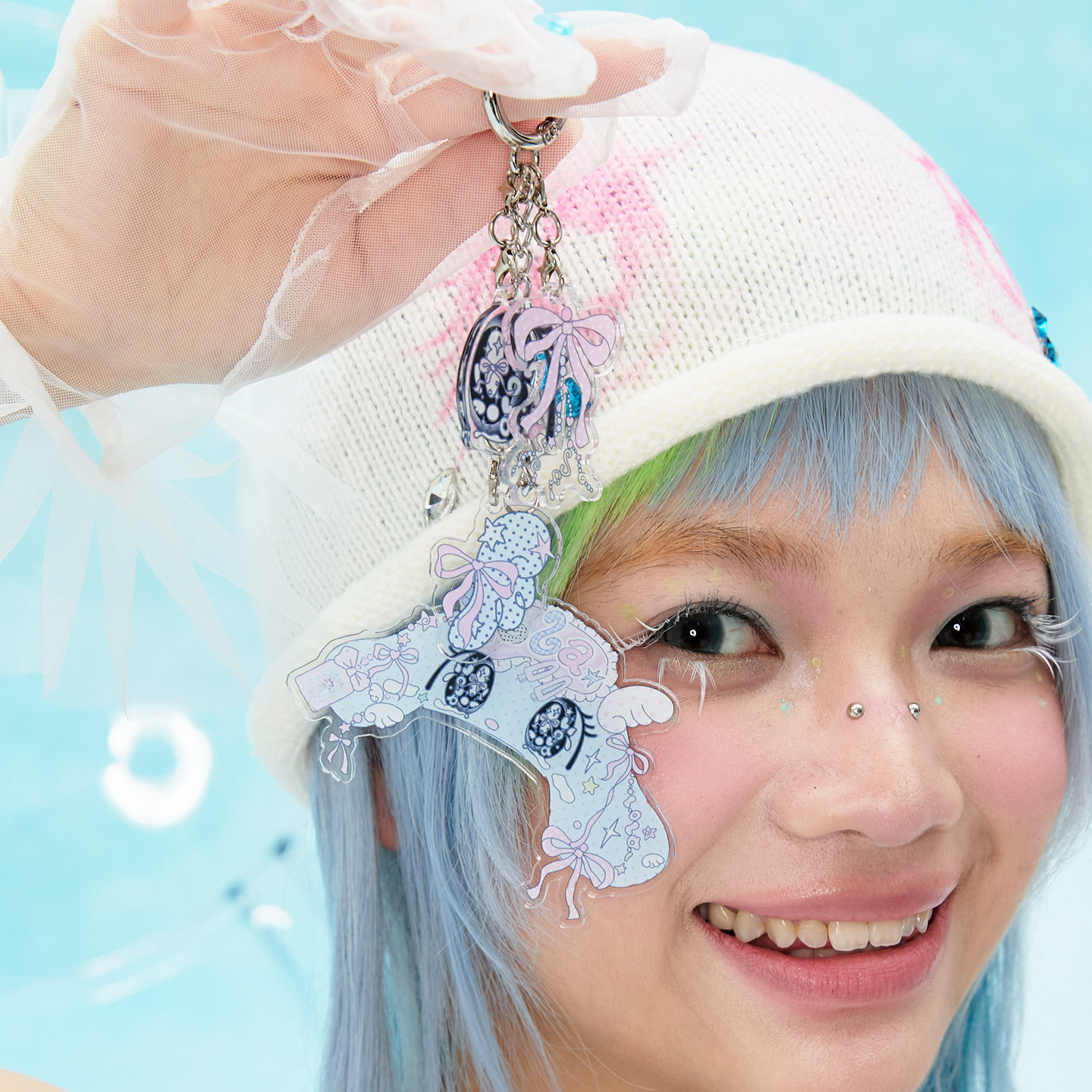 LOLA DESIGN可爱女孩Y2K插画手机小挂件二次元包包钥匙扣可爱装饰