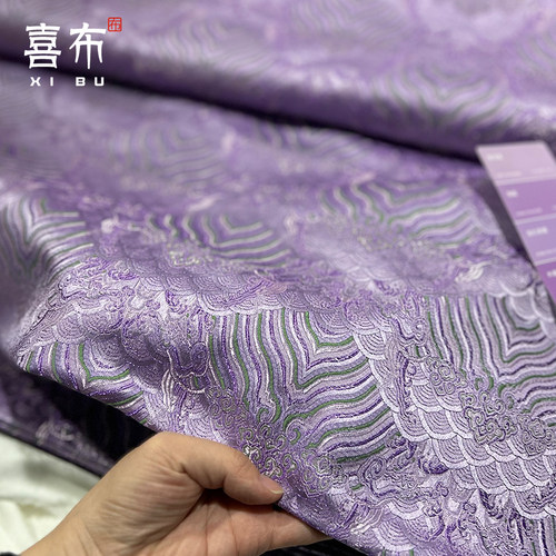 浅紫绿色雅致海浪纹织锦缎布料