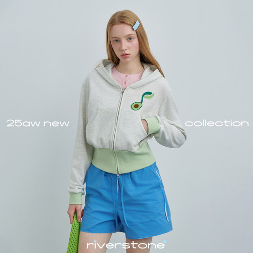 riverstone plus  短款刺绣牛油果音符连帽卫衣春撞色拼接外套女