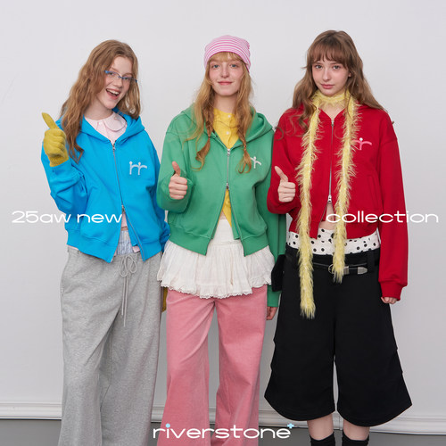 riverstone plus 刺绣纯色连帽卫衣女冬季宽松慵懒双拉链贴布外套