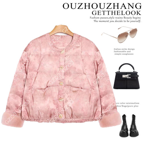 国潮水貂袖口圆领羽绒服