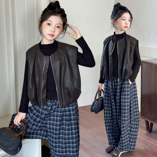 夾克打底衫 女童皮馬甲三件套秋款 2025新款 時髦女童格子闊腿褲 套裝
