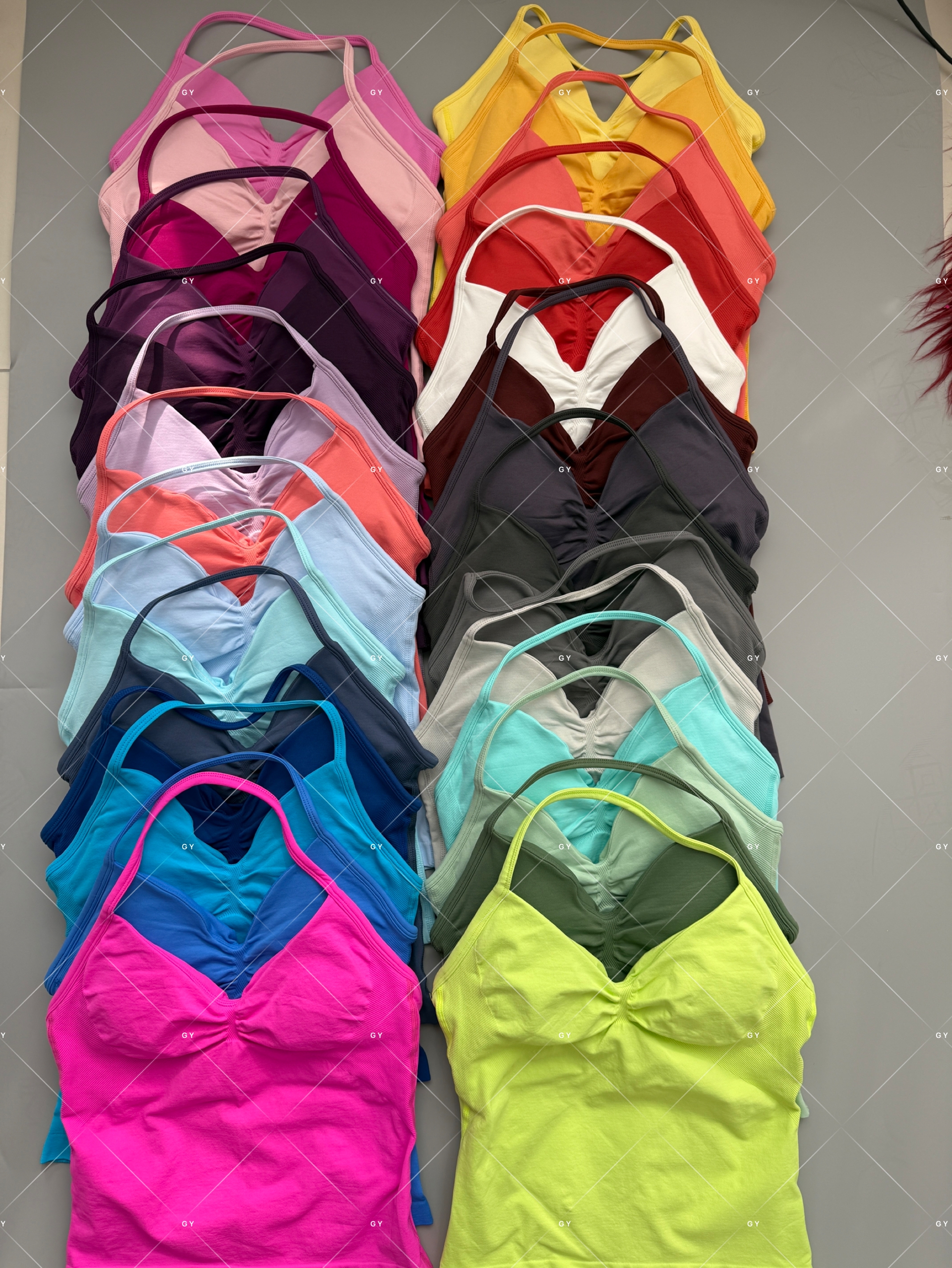 新色～Dfyne Impact top细挂脖背心（原袋原标）