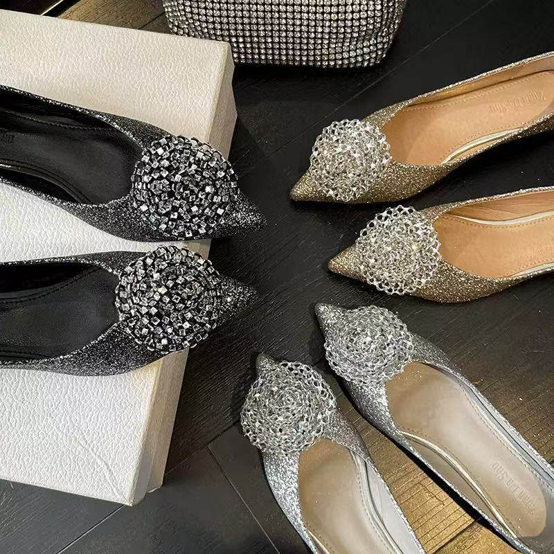 金色婚鞋女尖头平底鞋2026新款四季款伴娘银色婚纱鞋单鞋大码女鞋,女鞋,浅口单鞋,淘宝优惠券,粉丝福利购,淘宝优惠卷