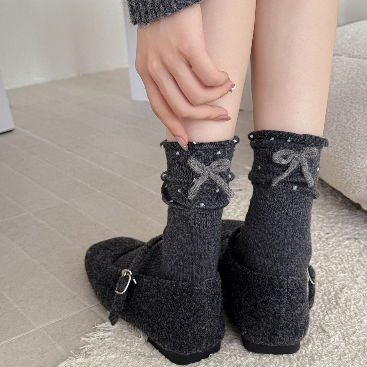 暖云绒秋冬保暖睡眠袜韩波点ins后跟蝴蝶结纯色堆堆袜柔软中筒袜