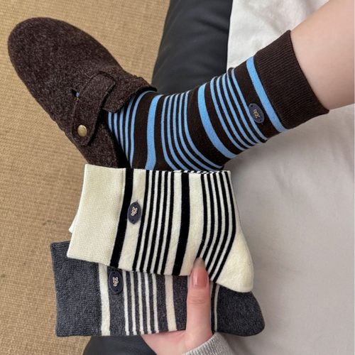 ins复古拼色条纹egg植绒纽扣无骨中筒袜堆堆袜子女日系百搭堆堆