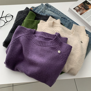 毛衣外套秋冬保暖 女糯叽叽插肩袖 高级感紫色 钉扣圆领套头针织衫