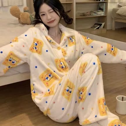 可爱卡通海绵宝宝珊瑚绒睡衣女秋冬加厚加绒法兰绒家居服套装外穿