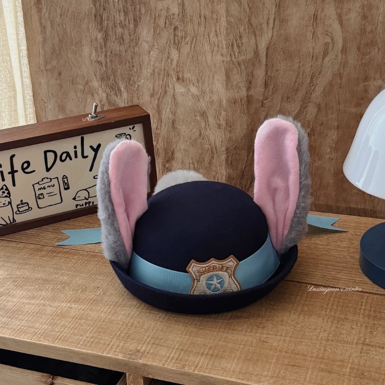 大小卷儿童帽子秋冬新款中大童兔子警官卡通女孩保暖防风帽春秋