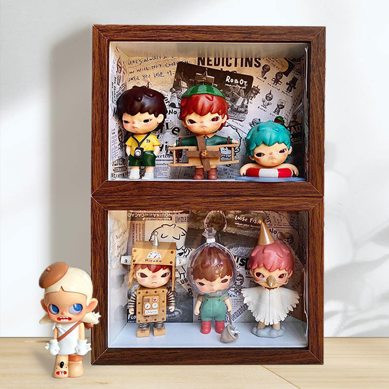 适用泡泡玛特小野展示盒盲盒收纳画框相框架diy场景透明中空摆台