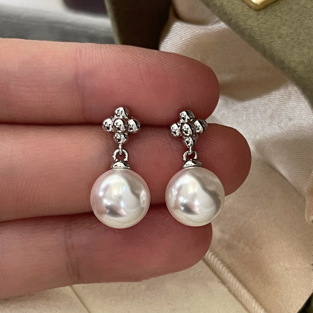 欧阳娜娜同款耳钉s925纯银小花球耳钉女小众高级感施家珍珠耳饰