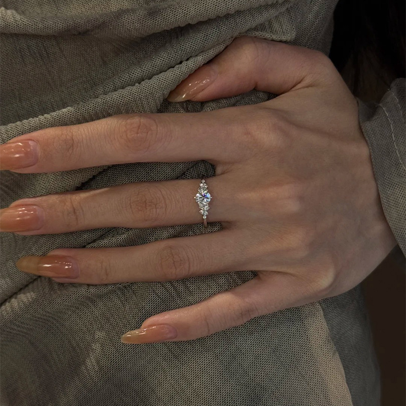 蒂奇S925纯银精致闪钻柏林情书款戒指女简约轻奢锆石温柔开口指环