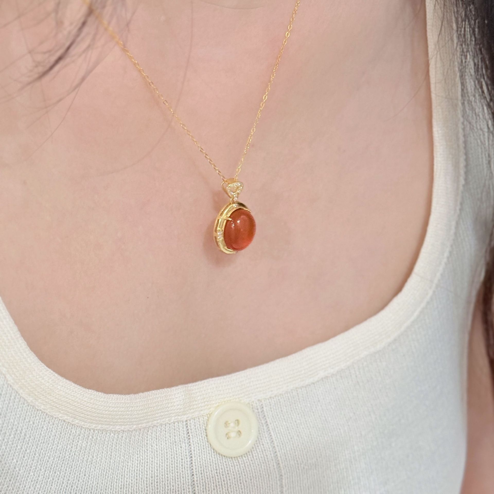 s925纯银天然冰种南红椭圆项链女轻奢小众高级感锁骨链本命年吊坠