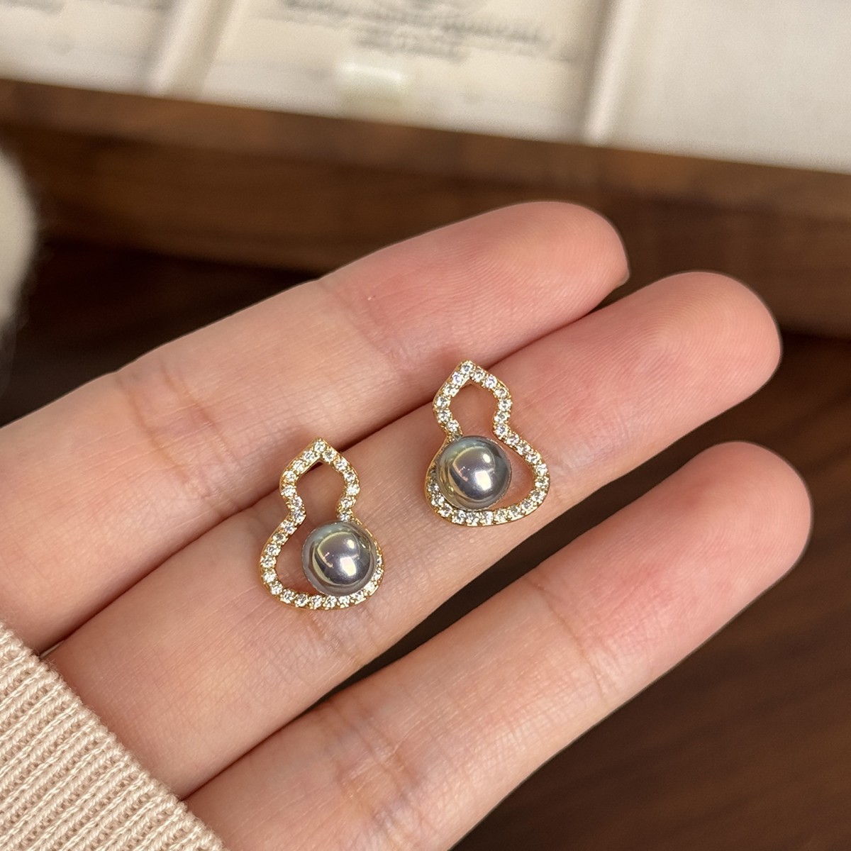 s999足银耳针满钻葫芦耳钉炫彩真多麻珍珠耳环女轻奢高级感耳饰