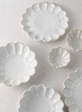 Dinner Plates Retro Flower Shape Ceramic Tableware Creative