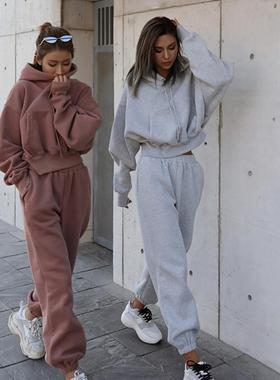 Tracksuits Women's Warm Hoodie and Pants Set Oversiz