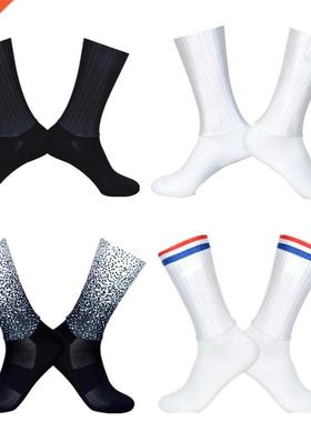 New Summer Breathable Cyclng Socks Men Ant Slp Seamless A