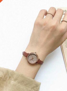Retro Brown Women Watches Qualities Small Ladies Wristwatche