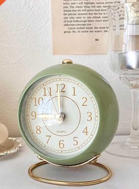 Creative Alarm Clock Vintage Desk Clock Silent Pointer Clock