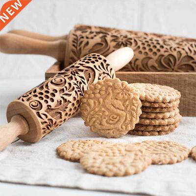 New Leaf Christmas Deer Wooden Rolling Pin Embossing Baking