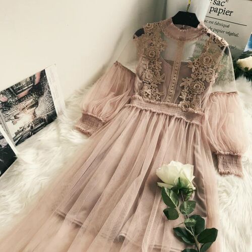 New Arrivals Women Lace Flower Dress Gauze Lantern Sleeve Vo