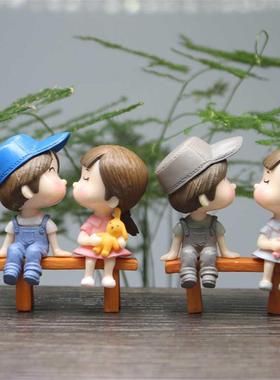 1set Cartoon Lovely Couple Chair Resin Figurines Miniatures