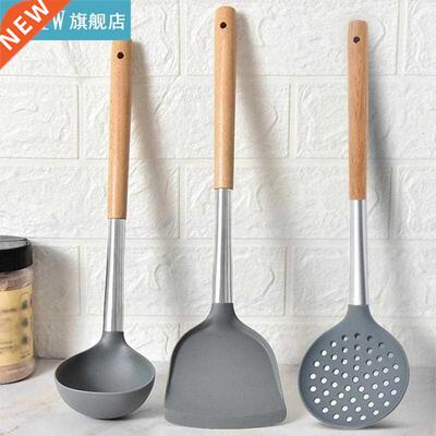1pc Heat Resistant Kitchen Utensil Non Stick Wooden