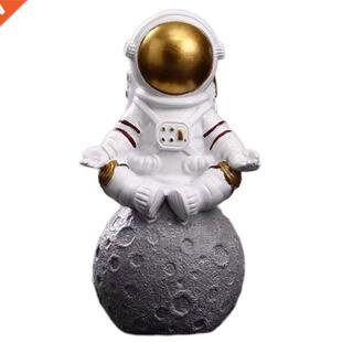 Resin Astronaut Figurines Fashion Spaceman With Moon Sculptu