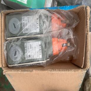 北京第一机床电器厂行程开关LXP1-1200B(2个(议价）
