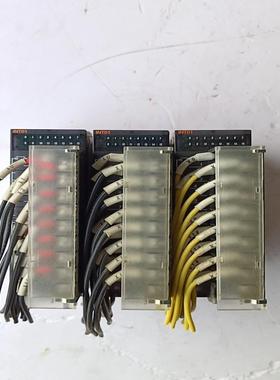 欧姆龙模块 CJ1W-INT01，拆机拆下来的，成色(议价）