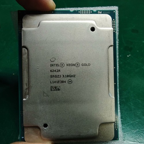英特尔 Xeon 志强 6242R 正式版 拆机 议价