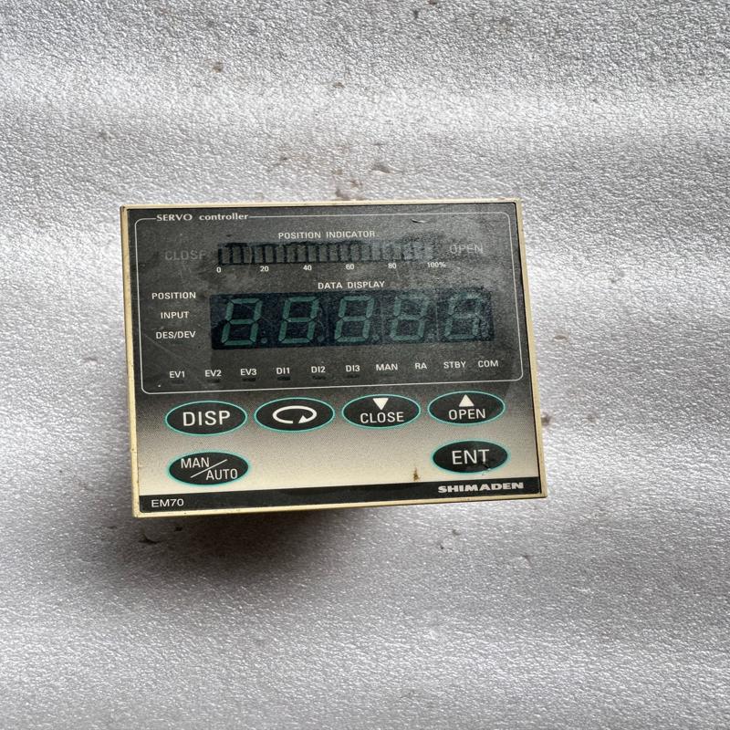 日本岛电温控仪表EM70-4Y-1400二手拆机实物(议价）