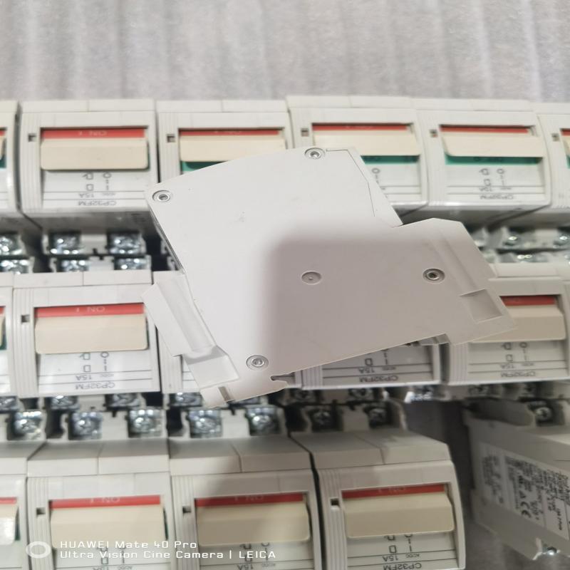 富士断路器CP32FM/15（15A），220V。成(议价）