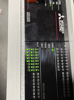 三菱FX5U-80MT，22年 成色漂亮三菱，功能正 议价