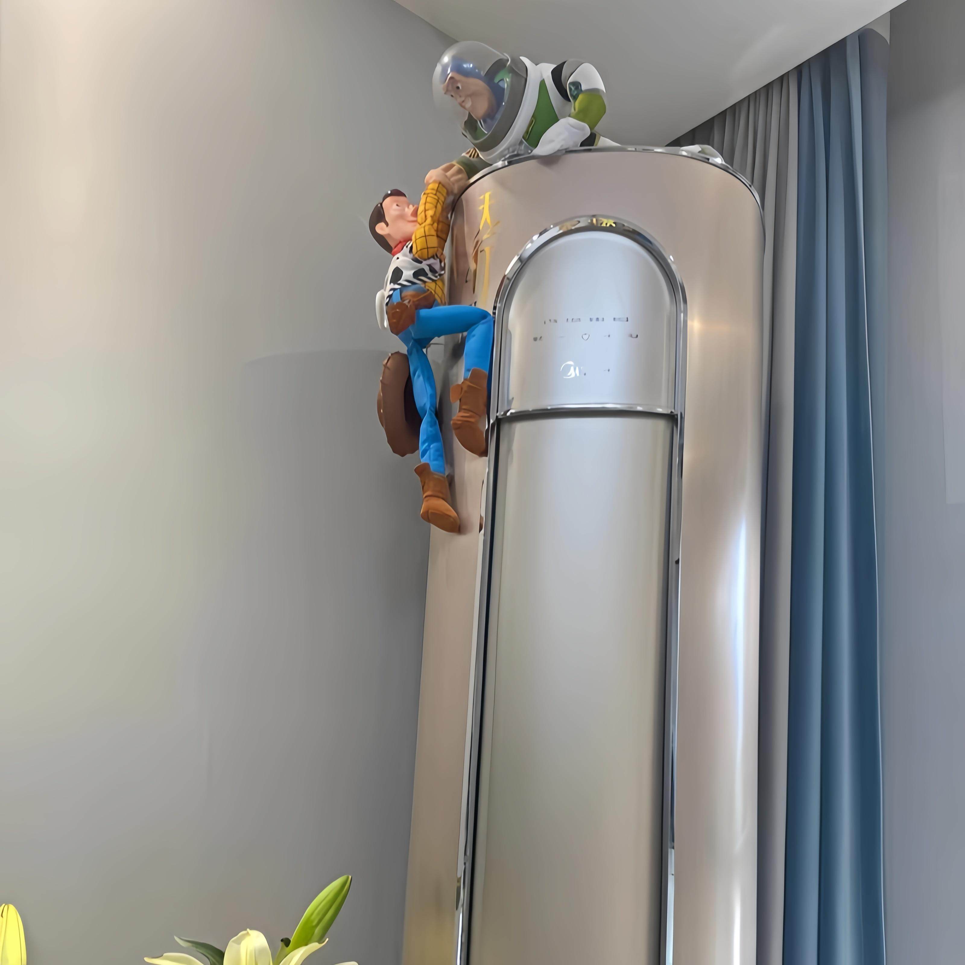 巴斯光年救援胡迪装饰摆件桌面玩偶公仔卡通创意搞怪空调管道装饰